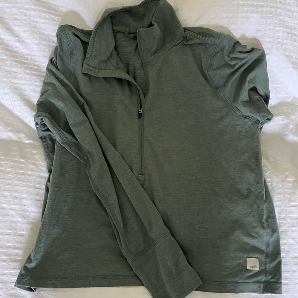 Gently worn Vuori zip up, green, size small